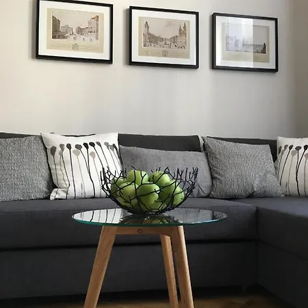 Namesti Bratri Synku Apartman